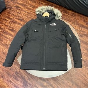 The north face short parka coat